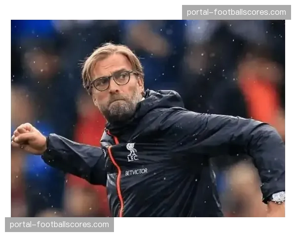 从克洛普到阿隆索：解析“重金属足球”到“精准转换”的德甲战术演进